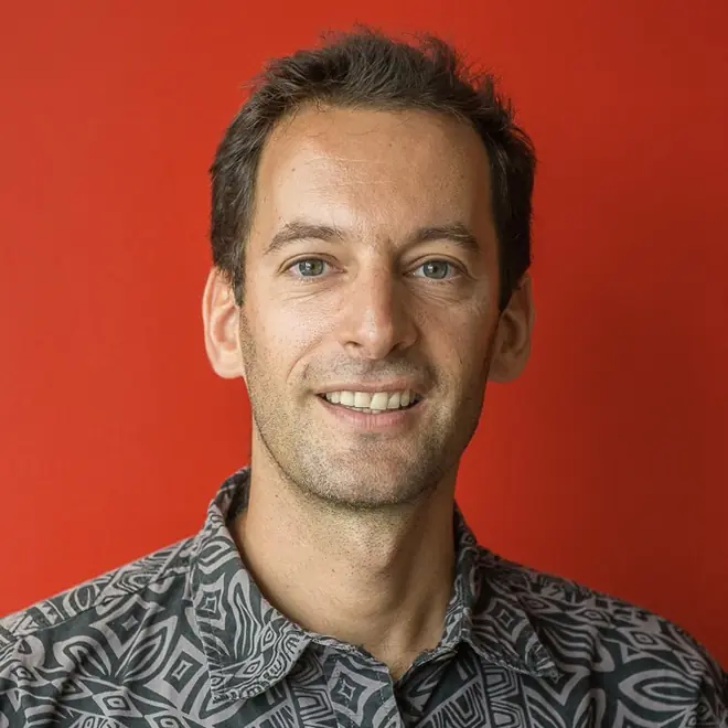 Emmanuel Schneider, coach professionnel certifié PCC et formateur à Tahiti