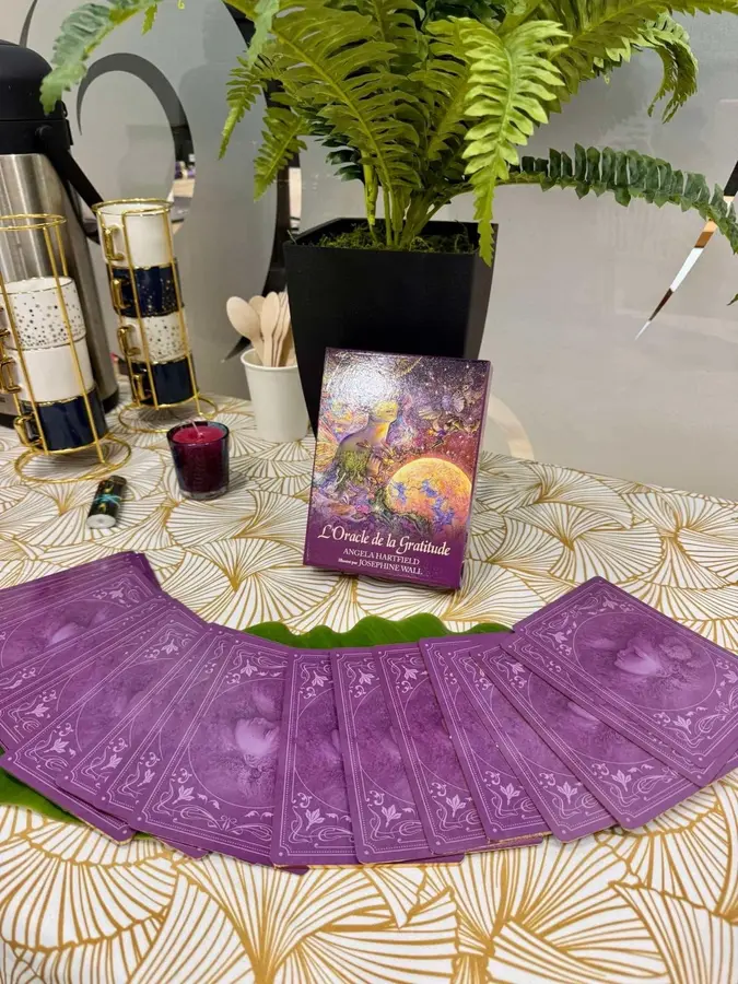 Oracle de la gratitude sur la table